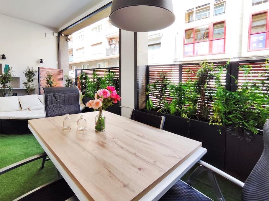 Increible Apartamento De Lujo En Terrassa Exterior photo