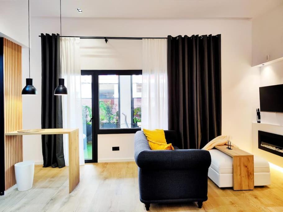 Increible Apartamento De Lujo En Terrassa Exterior photo